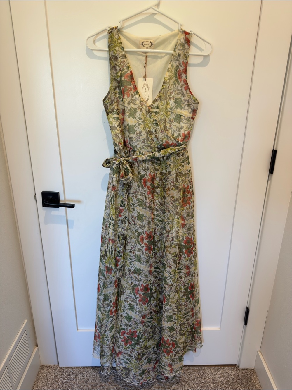Joyfolie Audrey Olive & Coral Floral V-Neck Maxi Dress
